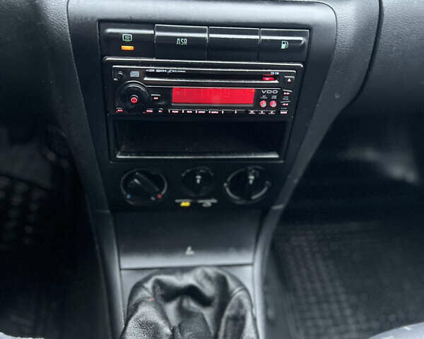 Серый Шкода Октавия, объемом двигателя 1.6 л и пробегом 223 тыс. км за 4799 $, фото 18 на Automoto.ua