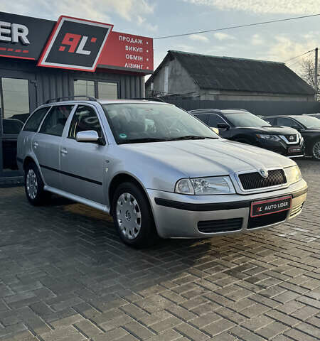 Серый Шкода Октавия, объемом двигателя 1.6 л и пробегом 245 тыс. км за 5600 $, фото 7 на Automoto.ua