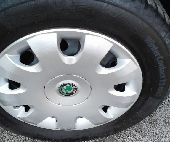 Сірий Шкода Октавія, об'ємом двигуна 1 л та пробігом 288 тис. км за 5300 $, фото 8 на Automoto.ua