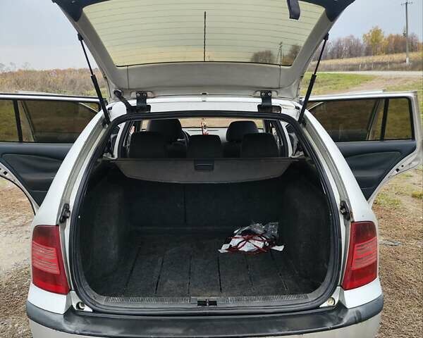 Шкода Октавия 2004 в Жмеренке на Automoto.ua Серый Шкода Октавия, объемом двигателя 1.9 л и пробегом 351 тыс. км за 3750 $, фото 21 на Automoto.ua