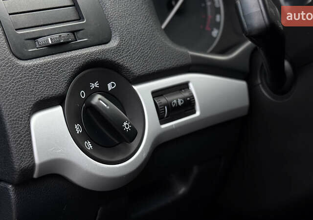 Сірий Шкода Октавія, об'ємом двигуна 1.6 л та пробігом 223 тис. км за 5880 $, фото 26 на Automoto.ua