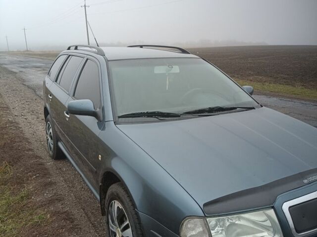 Серый Шкода Октавия, объемом двигателя 1.6 л и пробегом 217 тыс. км за 5300 $, фото 2 на Automoto.ua