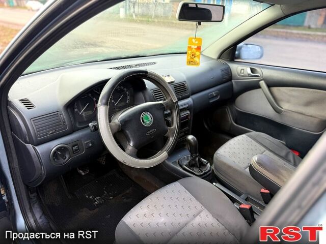 Сірий Шкода Октавія, об'ємом двигуна 1.8 л та пробігом 200 тис. км за 3850 $, фото 6 на Automoto.ua