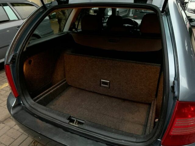 Шкода Октавія 2004 у Софіївська Борщагівка на Automoto.ua Сірий Шкода Октавія, об'ємом двигуна 1.6 л та пробігом 182 тис. км за 4500 $, фото 10 на Automoto.ua