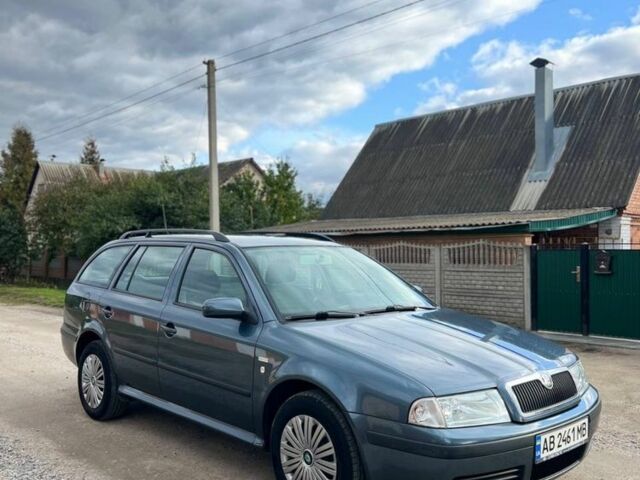 Серый Шкода Октавия, объемом двигателя 1.6 л и пробегом 199 тыс. км за 5550 $, фото 1 на Automoto.ua