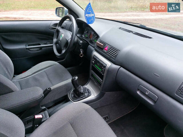 Серый Шкода Октавия, объемом двигателя 1.6 л и пробегом 228 тыс. км за 5200 $, фото 18 на Automoto.ua