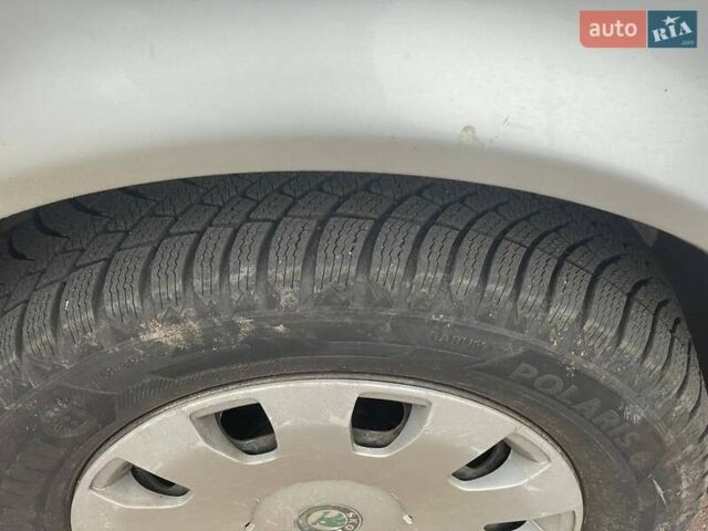 Серый Шкода Октавия, объемом двигателя 1.6 л и пробегом 310 тыс. км за 5300 $, фото 15 на Automoto.ua