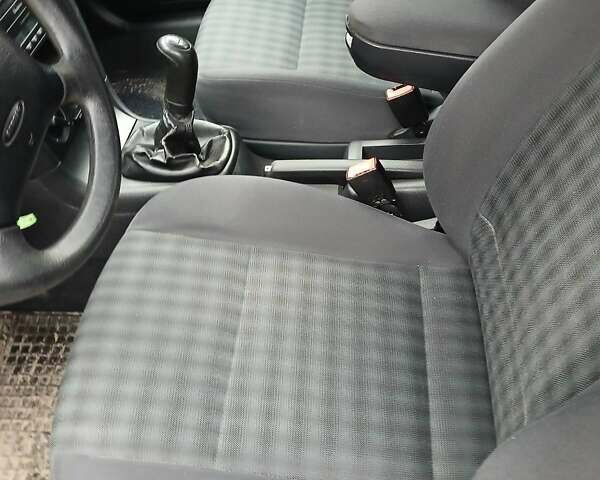 Серый Шкода Октавия, объемом двигателя 1.6 л и пробегом 238 тыс. км за 4750 $, фото 33 на Automoto.ua