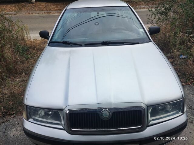 Серый Шкода Октавия, объемом двигателя 1.6 л и пробегом 560 тыс. км за 3800 $, фото 1 на Automoto.ua