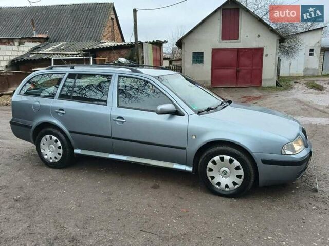 Серый Шкода Октавия, объемом двигателя 1.6 л и пробегом 238 тыс. км за 4750 $, фото 3 на Automoto.ua