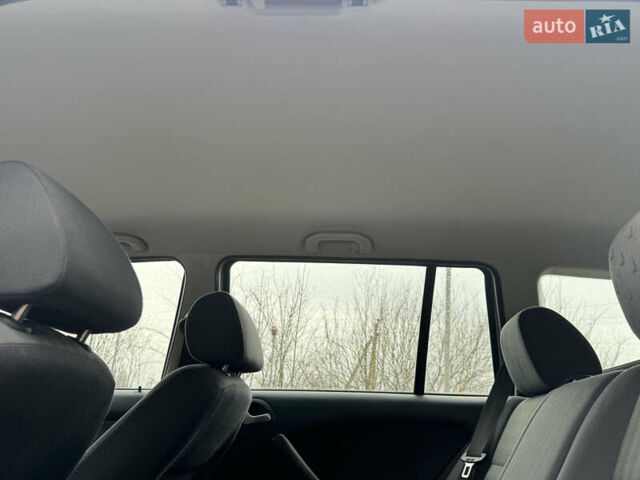 Серый Шкода Октавия, объемом двигателя 1.6 л и пробегом 222 тыс. км за 5200 $, фото 46 на Automoto.ua