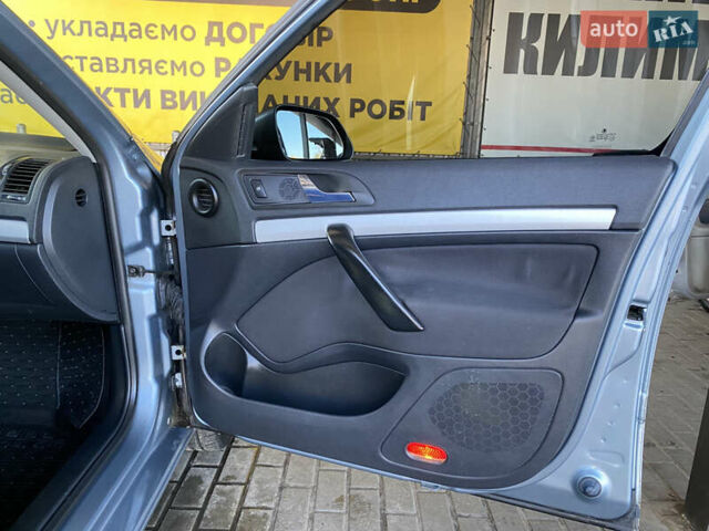 Серый Шкода Октавия, объемом двигателя 1.6 л и пробегом 211 тыс. км за 5700 $, фото 23 на Automoto.ua