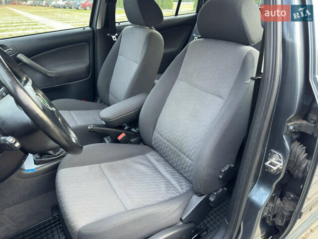 Шкода Октавия 2004 в Харькове на Automoto.ua Серый Шкода Октавия, объемом двигателя 1.6 л и пробегом 250 тыс. км за 5300 $, фото 14 на Automoto.ua