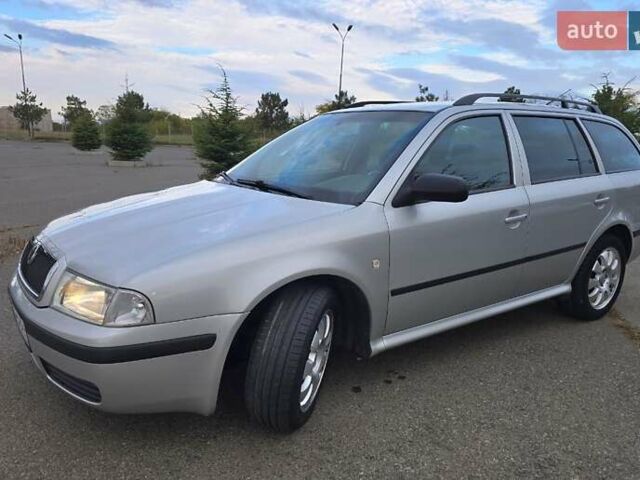 Сірий Шкода Октавія, об'ємом двигуна 1.6 л та пробігом 247 тис. км за 5600 $, фото 24 на Automoto.ua