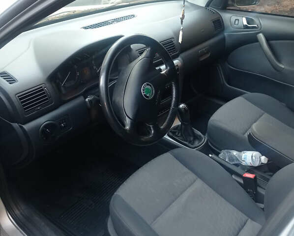 Серый Шкода Октавия, объемом двигателя 1.78 л и пробегом 215 тыс. км за 5650 $, фото 14 на Automoto.ua