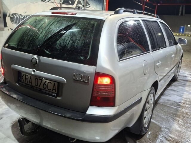 Серый Шкода Октавия, объемом двигателя 0 л и пробегом 193 тыс. км за 1550 $, фото 2 на Automoto.ua