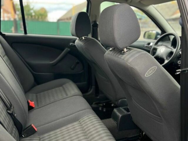 Серый Шкода Октавия, объемом двигателя 1.6 л и пробегом 199 тыс. км за 5550 $, фото 10 на Automoto.ua