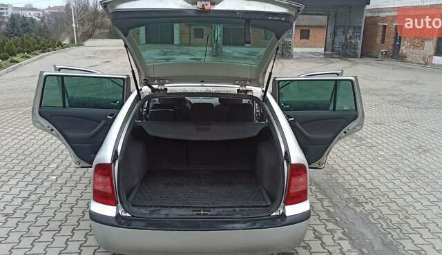 Сірий Шкода Октавія, об'ємом двигуна 1.9 л та пробігом 327 тис. км за 4500 $, фото 5 на Automoto.ua