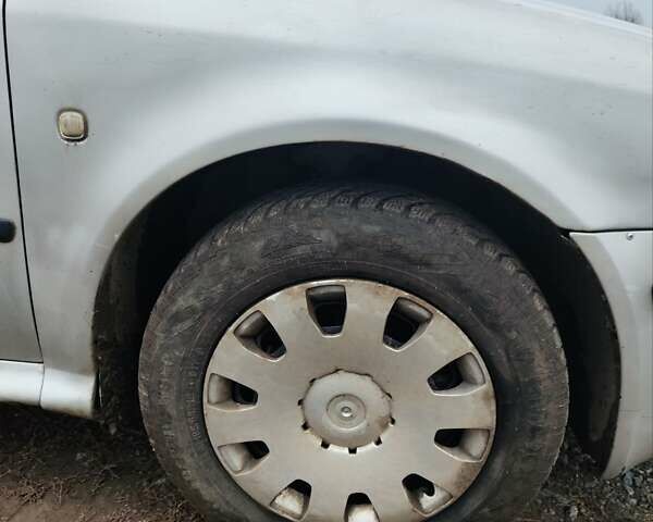 Шкода Октавия 2004 в Жмеренке на Automoto.ua Серый Шкода Октавия, объемом двигателя 1.9 л и пробегом 351 тыс. км за 3750 $, фото 19 на Automoto.ua