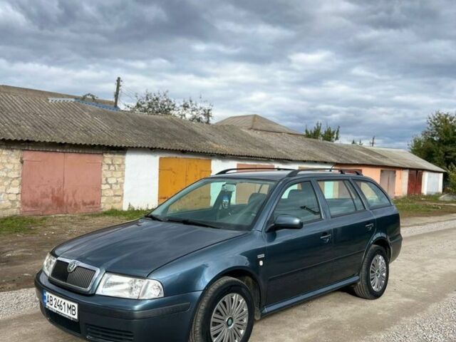 Серый Шкода Октавия, объемом двигателя 1.6 л и пробегом 199 тыс. км за 5550 $, фото 2 на Automoto.ua