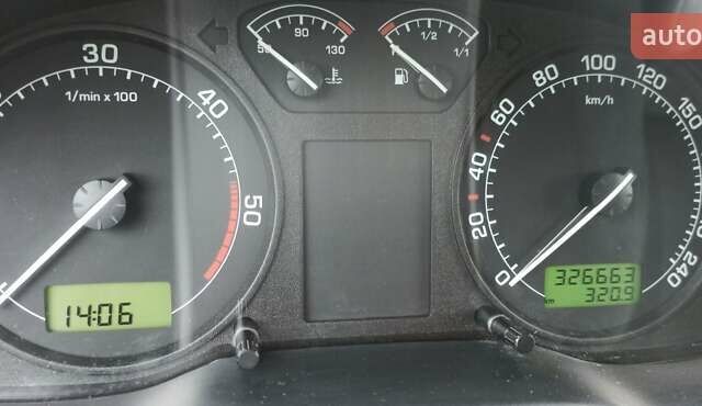 Сірий Шкода Октавія, об'ємом двигуна 1.9 л та пробігом 327 тис. км за 4500 $, фото 16 на Automoto.ua
