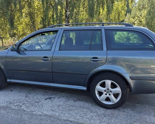 Сірий Шкода Октавія, об'ємом двигуна 1.98 л та пробігом 245 тис. км за 5300 $, фото 16 на Automoto.ua