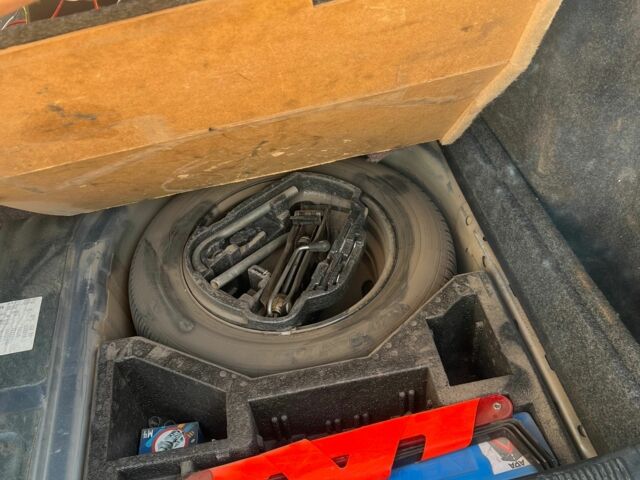 Серый Шкода Октавия, объемом двигателя 1.6 л и пробегом 274 тыс. км за 4300 $, фото 19 на Automoto.ua