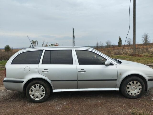 Шкода Октавия 2004 в Жмеренке на Automoto.ua Серый Шкода Октавия, объемом двигателя 1.9 л и пробегом 351 тыс. км за 3800 $, фото 3 на Automoto.ua