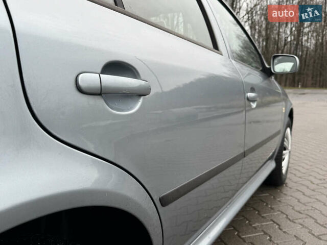 Серый Шкода Октавия, объемом двигателя 1.6 л и пробегом 222 тыс. км за 5200 $, фото 12 на Automoto.ua