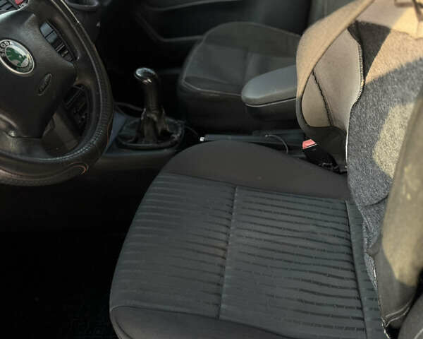 Серый Шкода Октавия, объемом двигателя 1.98 л и пробегом 296 тыс. км за 4300 $, фото 30 на Automoto.ua