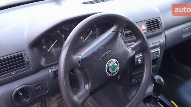 Серый Шкода Октавия, объемом двигателя 1.6 л и пробегом 238 тыс. км за 3800 $, фото 13 на Automoto.ua