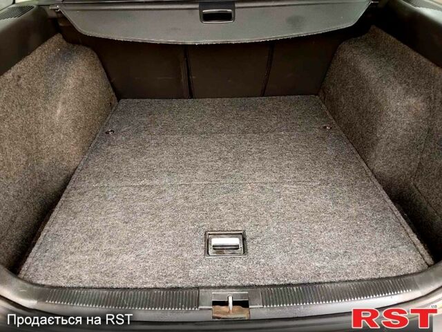 Сірий Шкода Октавія, об'ємом двигуна 2 л та пробігом 245 тис. км за 4950 $, фото 9 на Automoto.ua