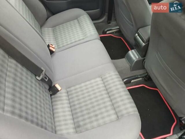 Серый Шкода Октавия, объемом двигателя 1.6 л и пробегом 238 тыс. км за 4750 $, фото 38 на Automoto.ua