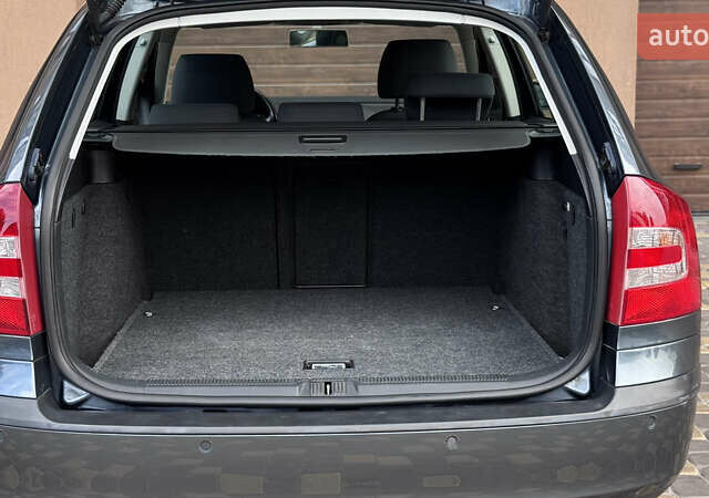 Сірий Шкода Октавія, об'ємом двигуна 1.6 л та пробігом 223 тис. км за 5880 $, фото 13 на Automoto.ua