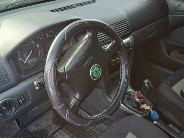 Серый Шкода Октавия, объемом двигателя 1.6 л и пробегом 217 тыс. км за 5300 $, фото 6 на Automoto.ua