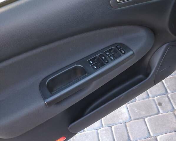 Сірий Шкода Октавія, об'ємом двигуна 1.6 л та пробігом 162 тис. км за 4700 $, фото 11 на Automoto.ua
