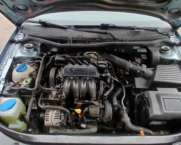 Серый Шкода Октавия, объемом двигателя 1.6 л и пробегом 238 тыс. км за 4750 $, фото 60 на Automoto.ua