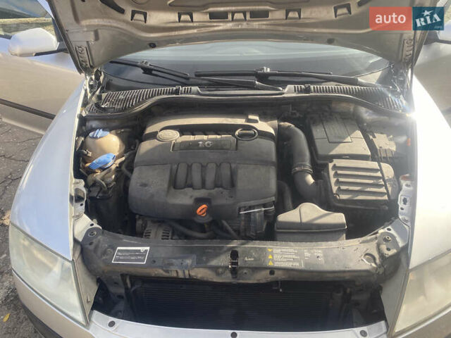 Шкода Октавія 2005 у Краматорске на Automoto.ua Сірий Шкода Октавія, об'ємом двигуна 1.6 л та пробігом 250 тис. км за 6000 $, фото 7 на Automoto.ua