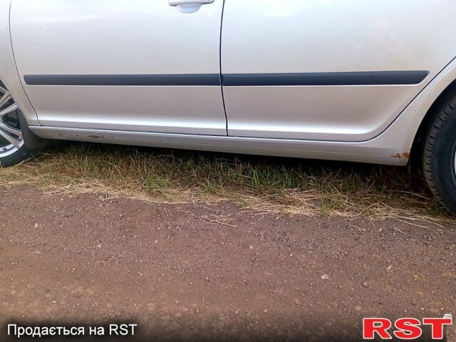 Серый Шкода Октавия, объемом двигателя 1.6 л и пробегом 300 тыс. км за 5300 $, фото 7 на Automoto.ua