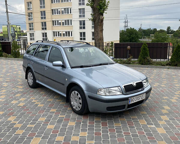Серый Шкода Октавия, объемом двигателя 1.6 л и пробегом 182 тыс. км за 5700 $, фото 3 на Automoto.ua