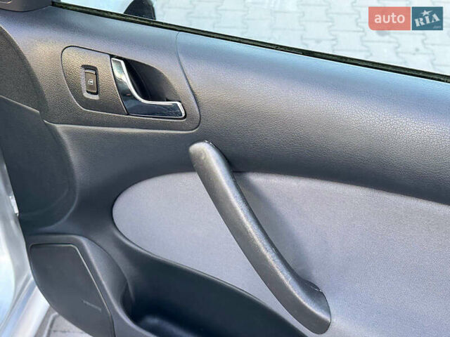 Серый Шкода Октавия, объемом двигателя 1.6 л и пробегом 171 тыс. км за 5474 $, фото 32 на Automoto.ua