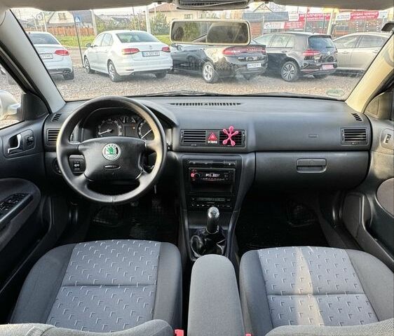 Серый Шкода Октавия, объемом двигателя 1.6 л и пробегом 244 тыс. км за 5600 $, фото 16 на Automoto.ua