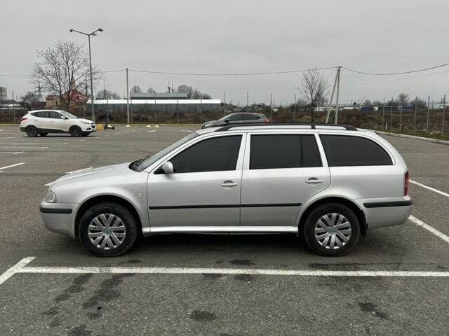 Серый Шкода Октавия, объемом двигателя 1.6 л и пробегом 255 тыс. км за 5000 $, фото 1 на Automoto.ua