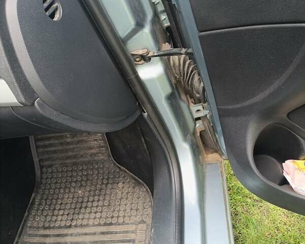 Серый Шкода Октавия, объемом двигателя 1.9 л и пробегом 350 тыс. км за 5900 $, фото 5 на Automoto.ua