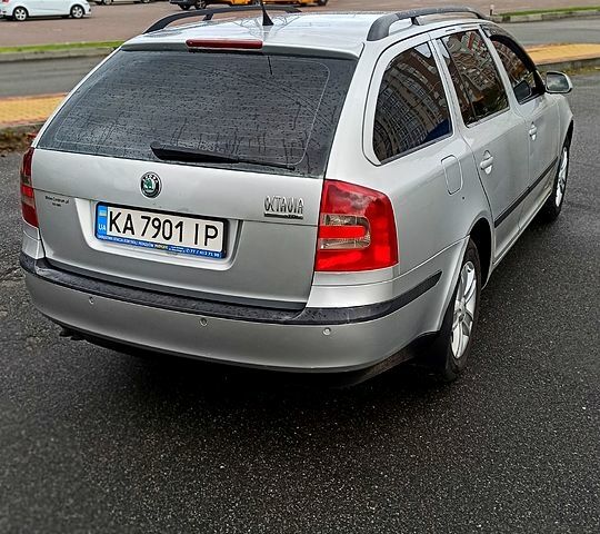 Шкода Октавия 2005 в Буче на Automoto.ua Серый Шкода Октавия, объемом двигателя 1.9 л и пробегом 338 тыс. км за 4450 $, фото 3 на Automoto.ua