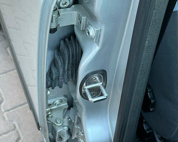 Серый Шкода Октавия, объемом двигателя 1.6 л и пробегом 171 тыс. км за 5474 $, фото 27 на Automoto.ua