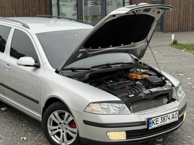 Серый Шкода Октавия, объемом двигателя 2 л и пробегом 277 тыс. км за 5299 $, фото 18 на Automoto.ua