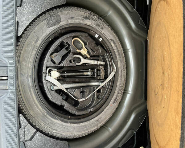 Сірий Шкода Октавія, об'ємом двигуна 1.6 л та пробігом 180 тис. км за 6100 $, фото 23 на Automoto.ua