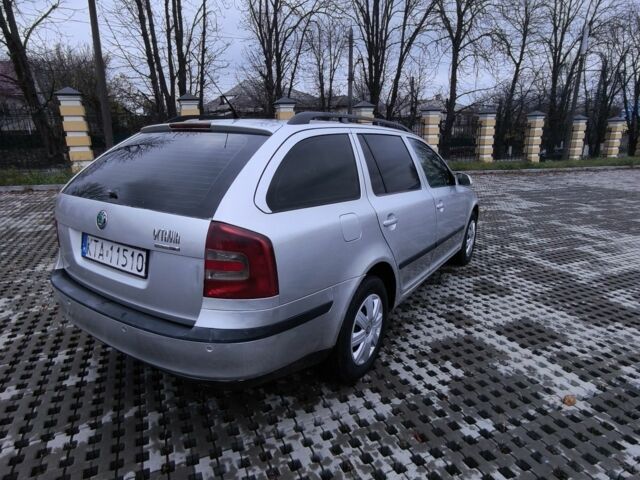 Серый Шкода Октавия, объемом двигателя 1.9 л и пробегом 200 тыс. км за 3000 $, фото 4 на Automoto.ua