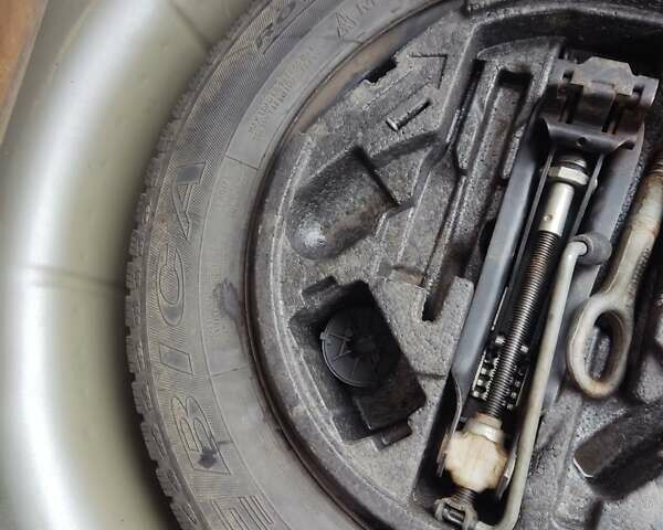 Серый Шкода Октавия, объемом двигателя 1.97 л и пробегом 265 тыс. км за 5199 $, фото 31 на Automoto.ua